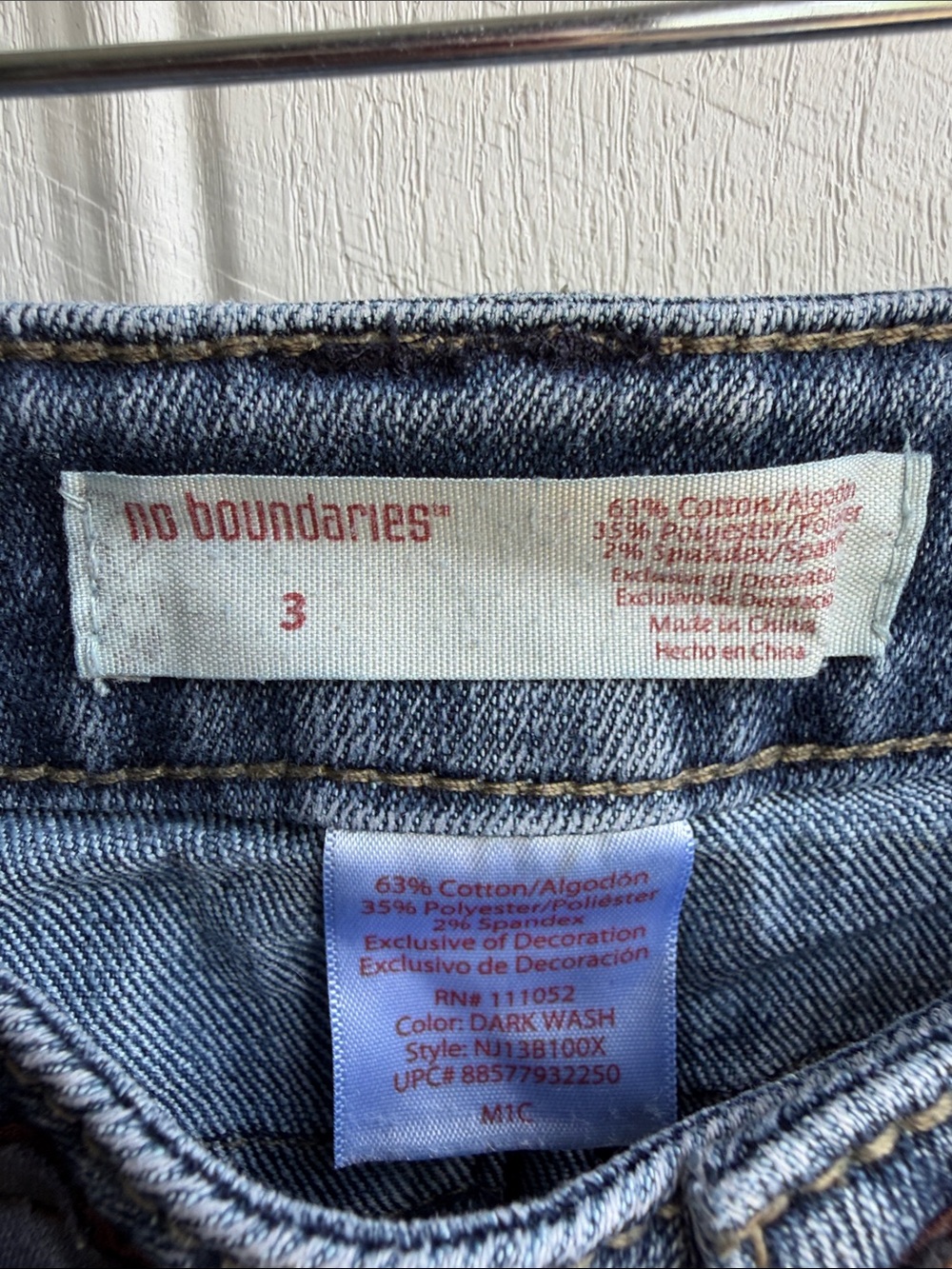 No Boundaries Y2K boho festival Denim Jean Shorts with Braided Trim Size 3 Micro - Picture 2 of 5